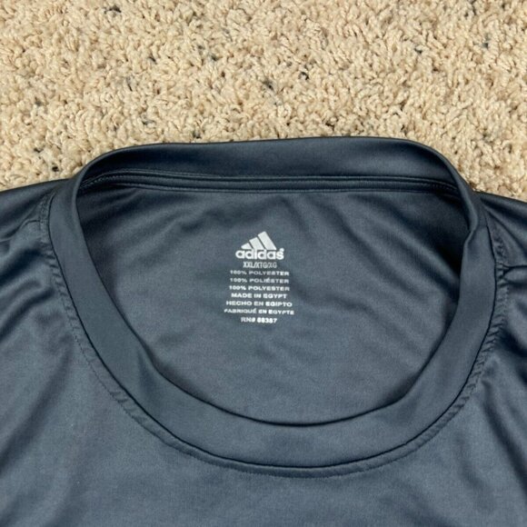 Adidas Gray T Shirt Polyester Athletic Running Shirt With Spell Out Logo XXL - Picture 2 of 7